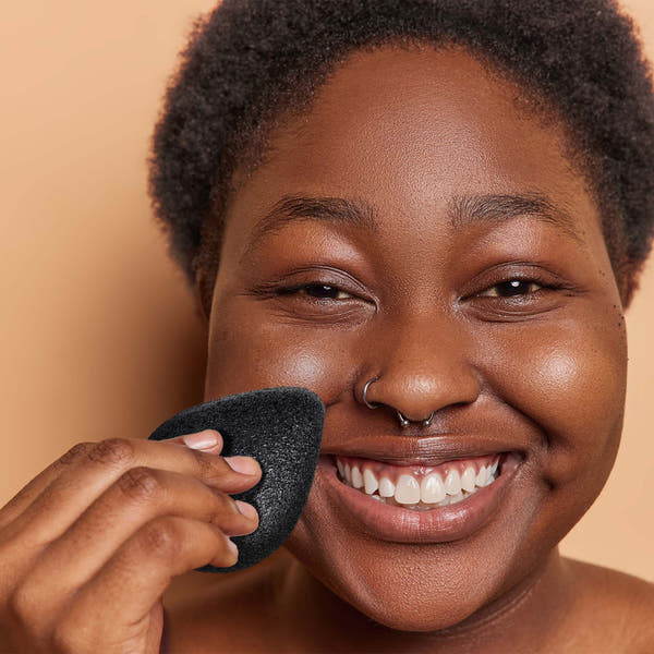 Natural Bamboo Charcoal Konjac Sponge